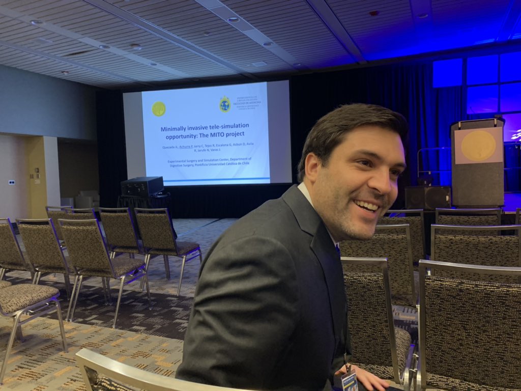 julianvarascom's tweet image. Proud of my friend Pablo Achurra and the complete @SimulacionUC team! #MITOproject #surgicalsimulation #SAGES2019 @gaboescvi @FacMedicinaUC