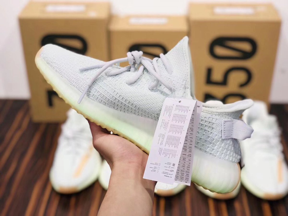 Yeezy 350 V2 Hyperspace SNEAK A PEAK in 2019