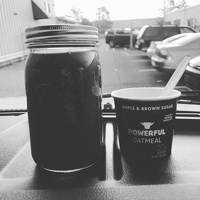 I feel so hipster right now. Coffee and oatmeal. #coffee #masonjar #coffeeinmasonjars #medicstudent #filters #hipster ift.tt/2CRUqKa