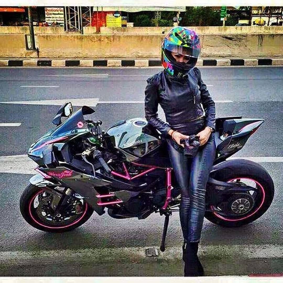 motoqueras's tweet photo. #felizmiercoles #Motoqueras https://t.co/aYXHYV8UjX