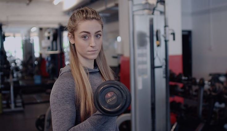"I believe that fitness starts in your head first." 🧠💪

Meet the personal trainer helping others who are battling eating disorders. 🙌

📽 Watch 👉 bbc.in/2TNUZdE 

#GetInspired <a href="/bbcthree/">BBC Three</a>
#workoutwednesday