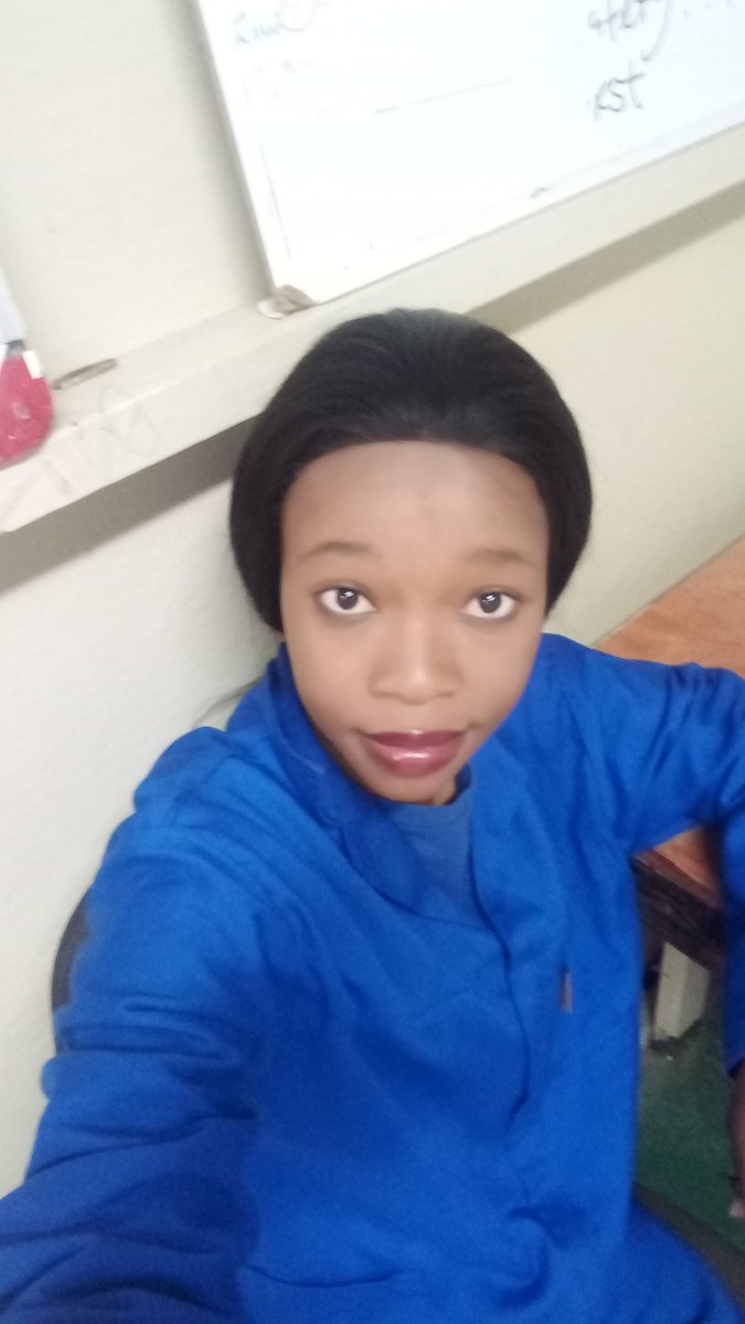 NBozekana's tweet image. At work#SEBENZA GIRL#❤❤💘💘