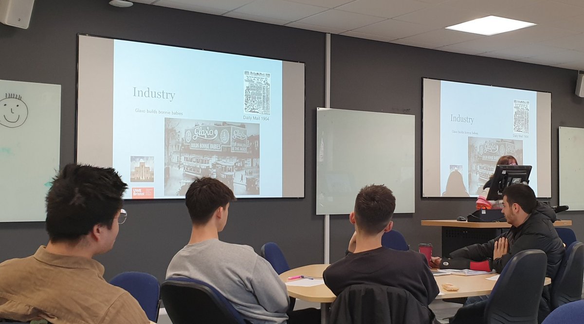 @UWE_SciFutures #MonthlyCareerSeminars with speaker Dr Jackie Barnett discussing her #careerinresearch #biotech #biopharma and #academia and the differences between industry and #Academiccareers.