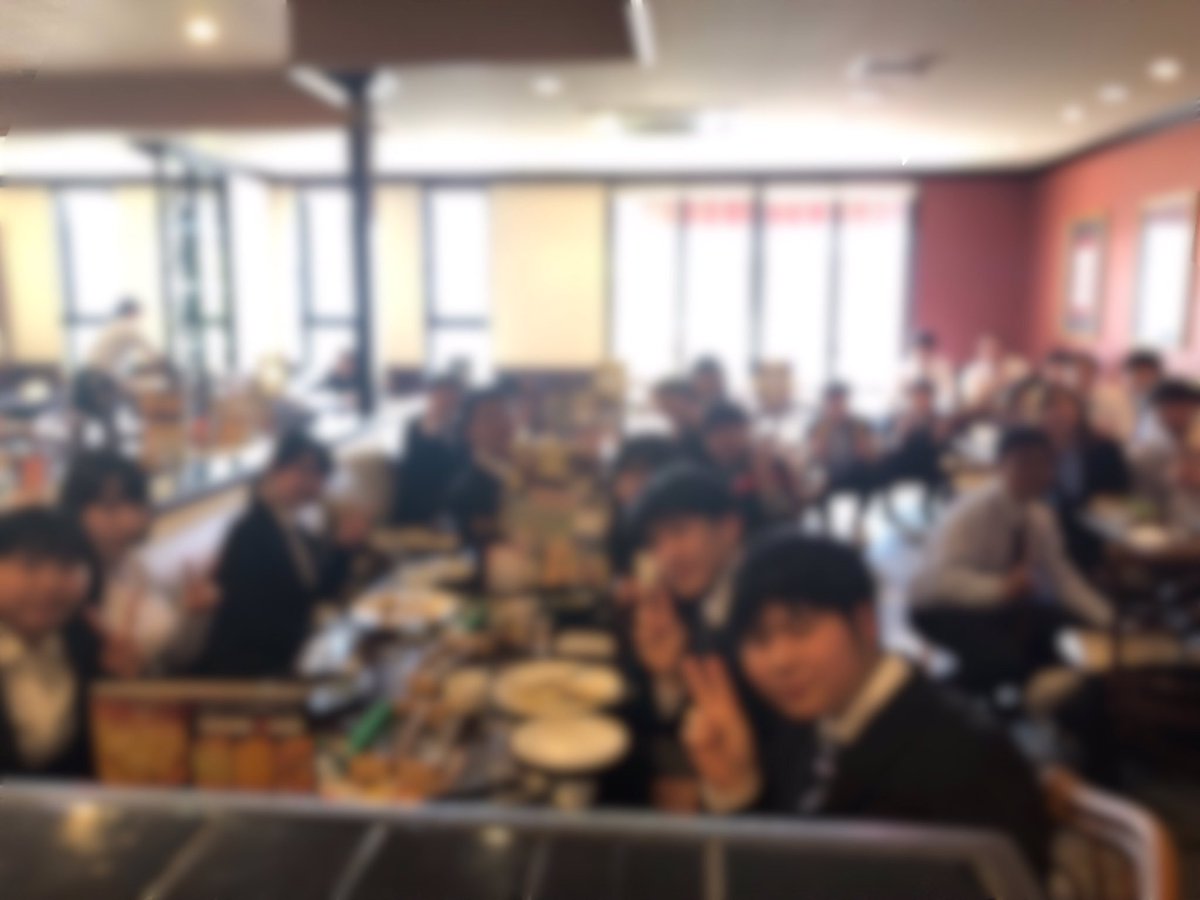 kasumiswimming's tweet photo. 入学式お疲れ様でした！
今日はなんと新入生が16人も来てくれました！！🥳みなさんのおかげで楽しいご飯会になりました！
明日の緑風会でも、ご飯会があるのでぜひいらしてください！
待ってます🏊‍♂️ https://t.co/HV6mMm6Cee