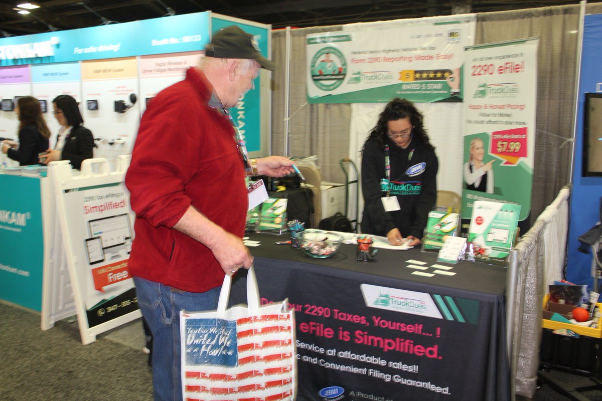 truckdues's tweet photo. #MATS2019 some glimpses from this years #MidAmericaTruckingShow #louisville #kentucky #trucking #truckingservice #truckdues #2290efile @truckdues @truckingshow https://t.co/km103hKunm