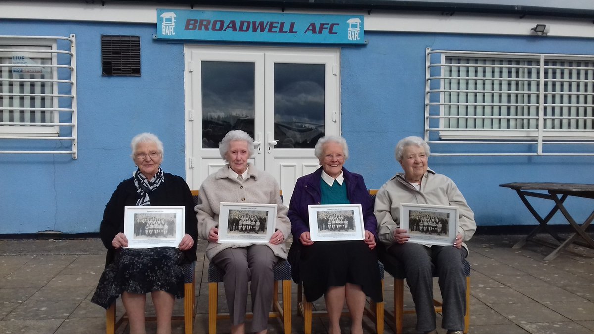GaryHurcombe's tweet image. Surviving members of 1948 BAFC
Ladies team at reunion and Tea party with committee this morning.