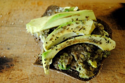 RusseIIQuotes's tweet photo. Amazing Skin Clearing Food - https://t.co/n9vaMzwPTM https://t.co/B1DZaMGxU6