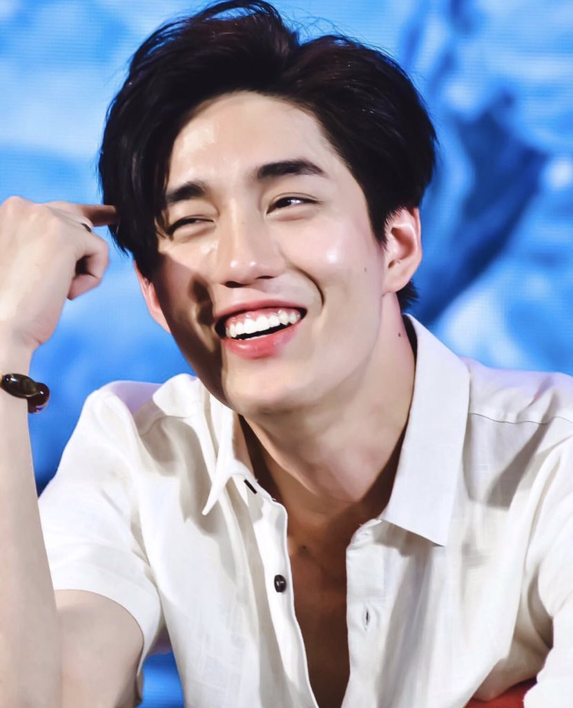 ต่อ ธนภพ tweet media