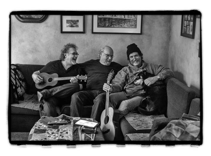 TOM PAXTON + THE DON JUANS | 16.4.19

bit.ly/2Td1lHu