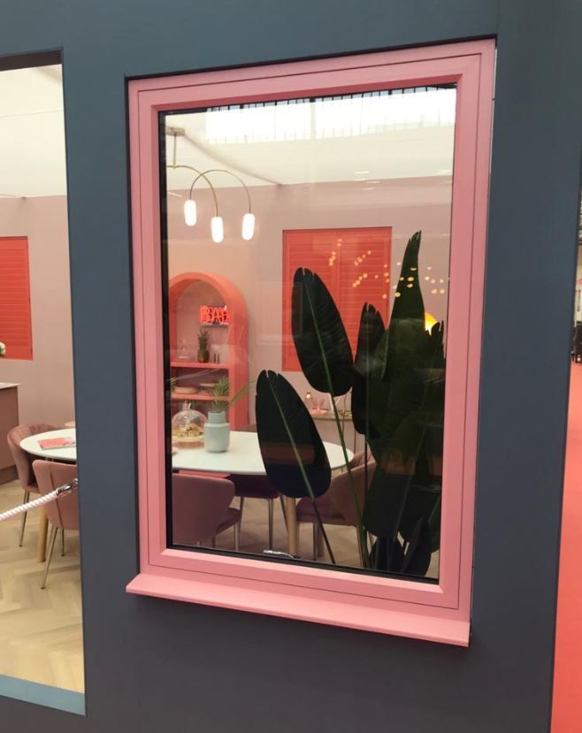 HBD_Systems's tweet image. Do not miss the Ideal Home show, our manufacturers @Originbifolds will be showing you the Best of British Glazing products!

#bestofbritish #originbifolds #originwindows #aluminiumwindows #homebuilding #homerenovation