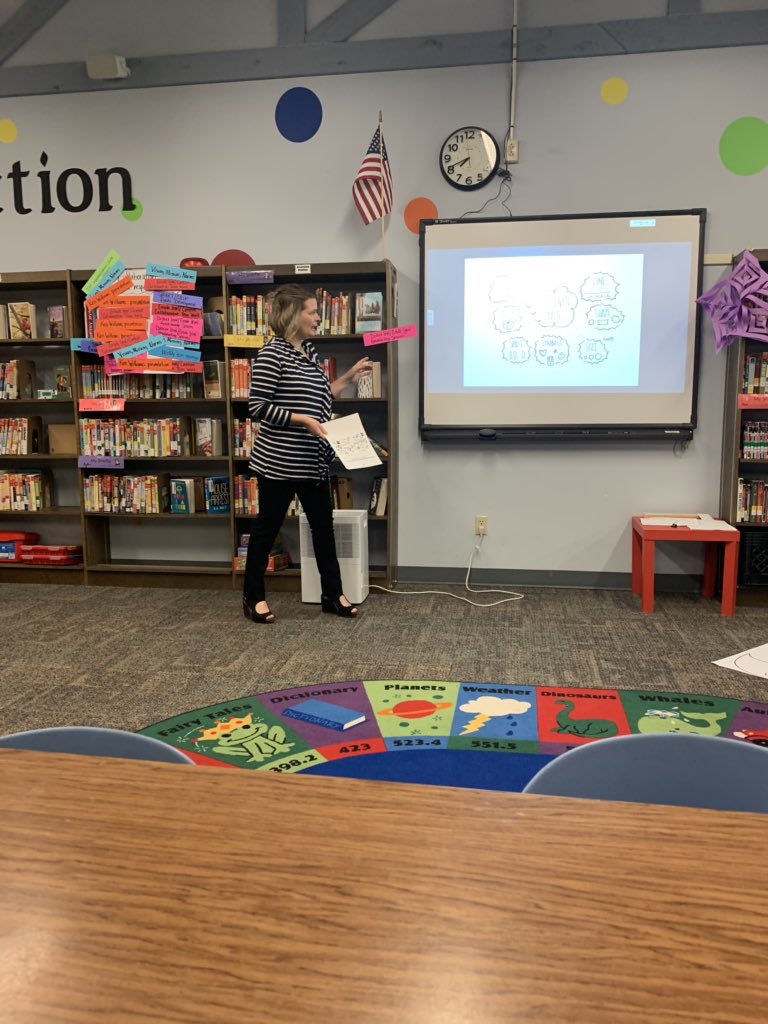 jennb2812's tweet photo. Getting in some early morning PD with the fabulous @SharpReaders ! Fun with sketchnotes #centerSD #rberoadrunner https://t.co/0vpgkAmMNb