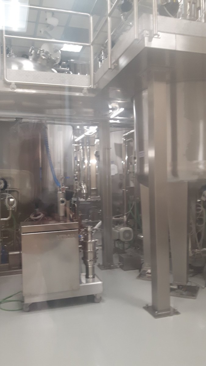 ConsLomb's tweet photo. Oggi delegazione Commissioni #Sanità e #AttivitaProduttive in visita a stabilimento @SanofiIT di #Origgio/VA modello di eccellenza e innovazione nella produzione e nel rapporto con territorio https://t.co/sPidTP6EW5