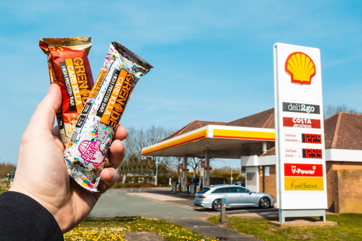 grenadeofficial's tweet photo. New stockist alert ๐จ
#CarbKilla Bars are NOW AVAILABLE in @Shell_UKLtd locations nationwide ๐๐ฝ
#SnackingRevolution #Grenade #YouGotThis https://t.co/BaR9M5N3Lc