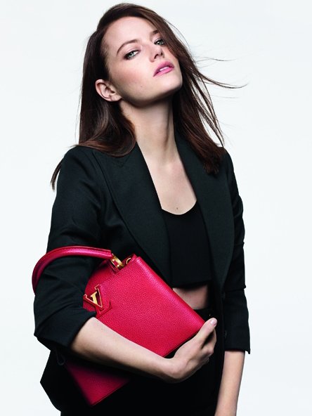 badpostestone's tweet image. Emma Stone photographed for Louis Vuitton ✨