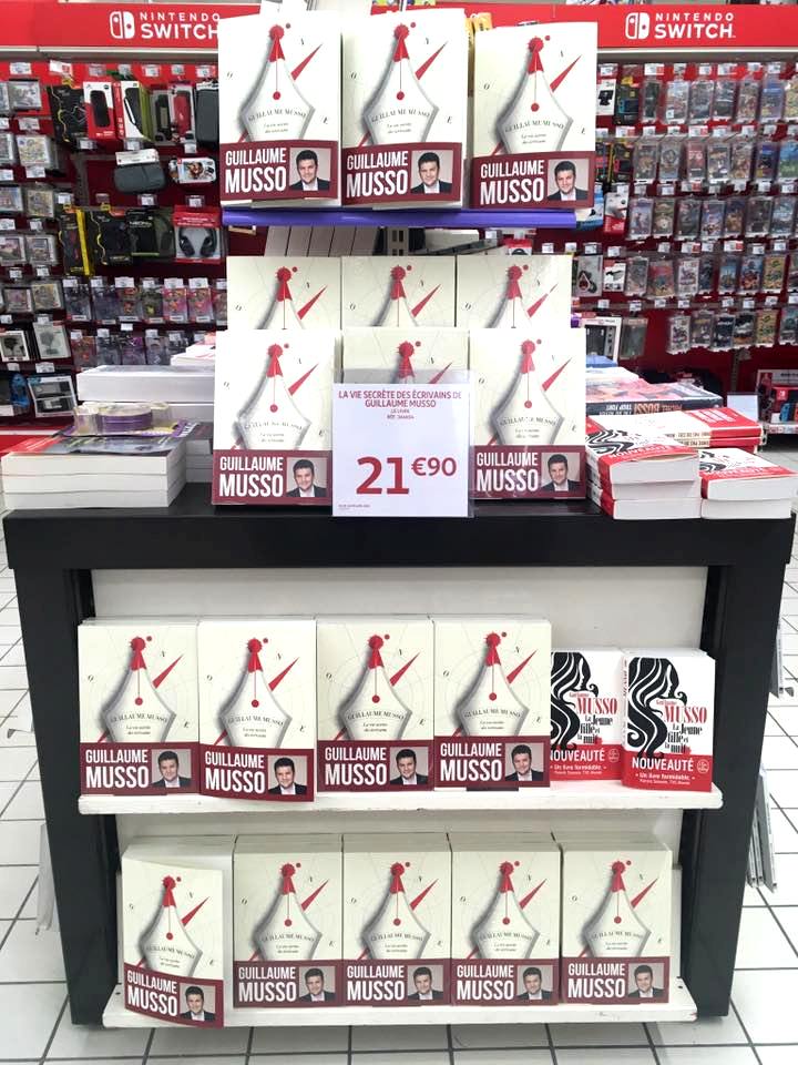 Sortie du dernier <a href="/Guillaume_Musso/">Guillaume Musso</a> 📕
 #livres #auchan #Perpignan #musso #lecture