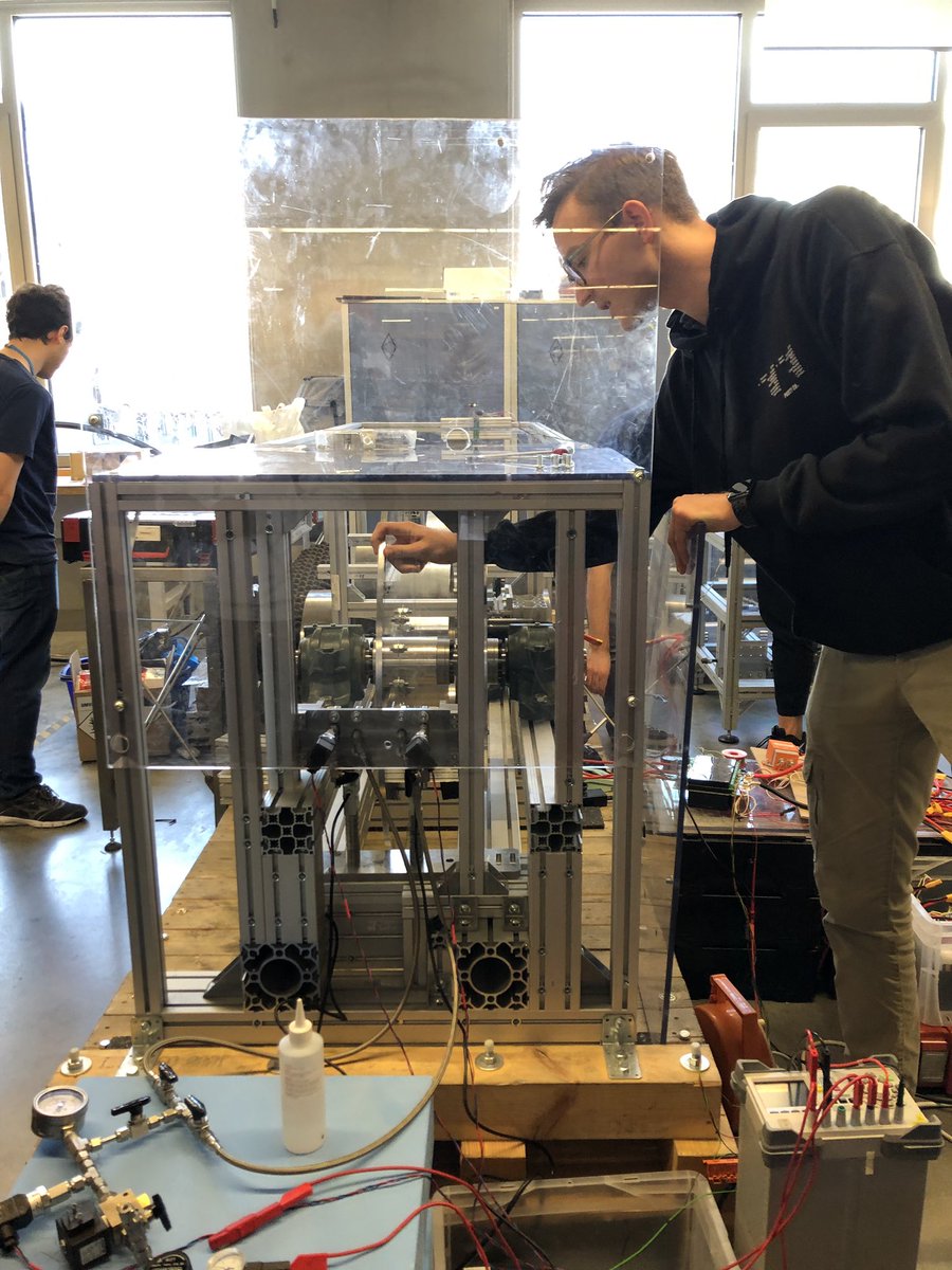 Rachael_M_Wood's tweet photo. Visiting @TU_Muenchen #makerspace on the Garching campus as part of the Research Opportunities Week #ROW2019 @TUMPostdoc https://t.co/vvqqppjKgx