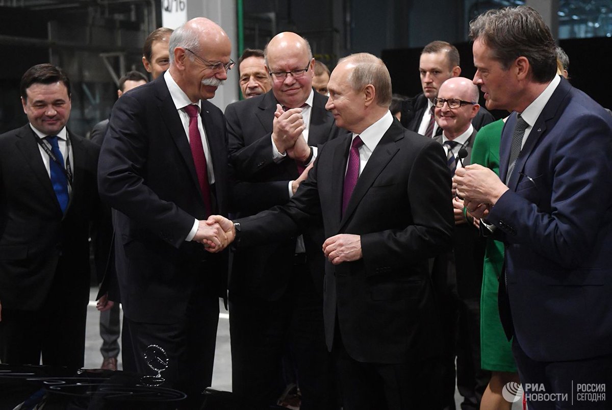 Путин на открытии завода мерседес