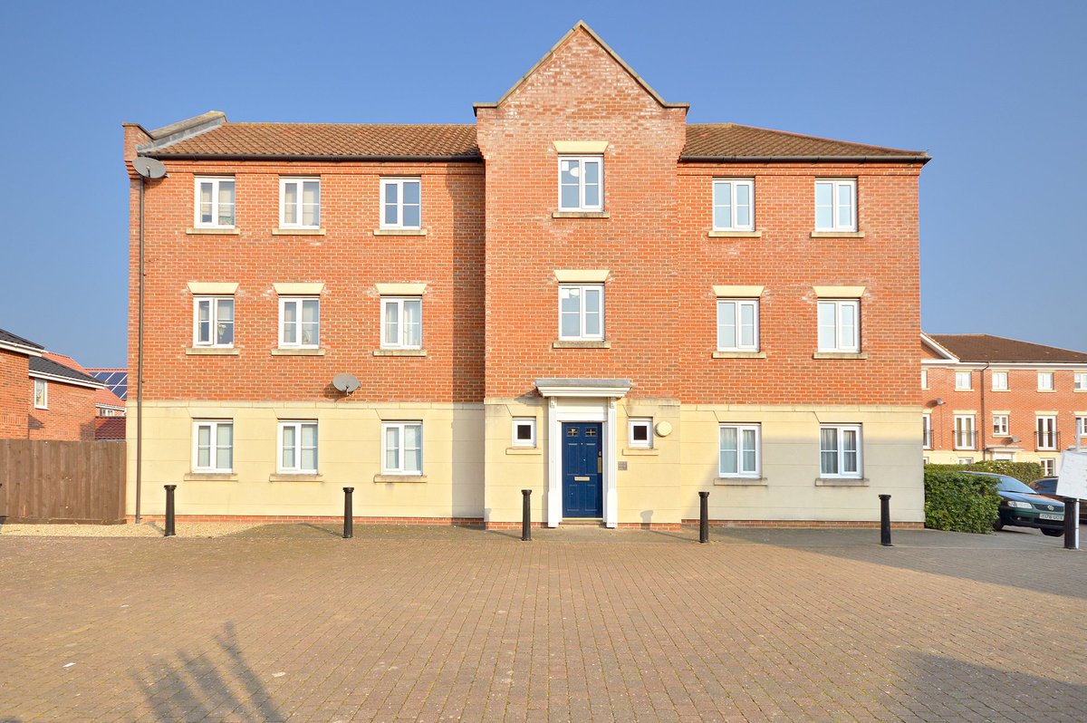 _dragonflylets's tweet photo. AVAILABLE NOW! This spacious first floor 2 bed apartment in Wymondham is situated close to Ketts Park and comes with allocated parking for one plus on street parking for £650 PCM. Call us on 01603 760770 today!
#Wymondham #Norfolk #HomesForLet #Property #Rightmove #OnTheMarket https://t.co/ZrTCju43Co