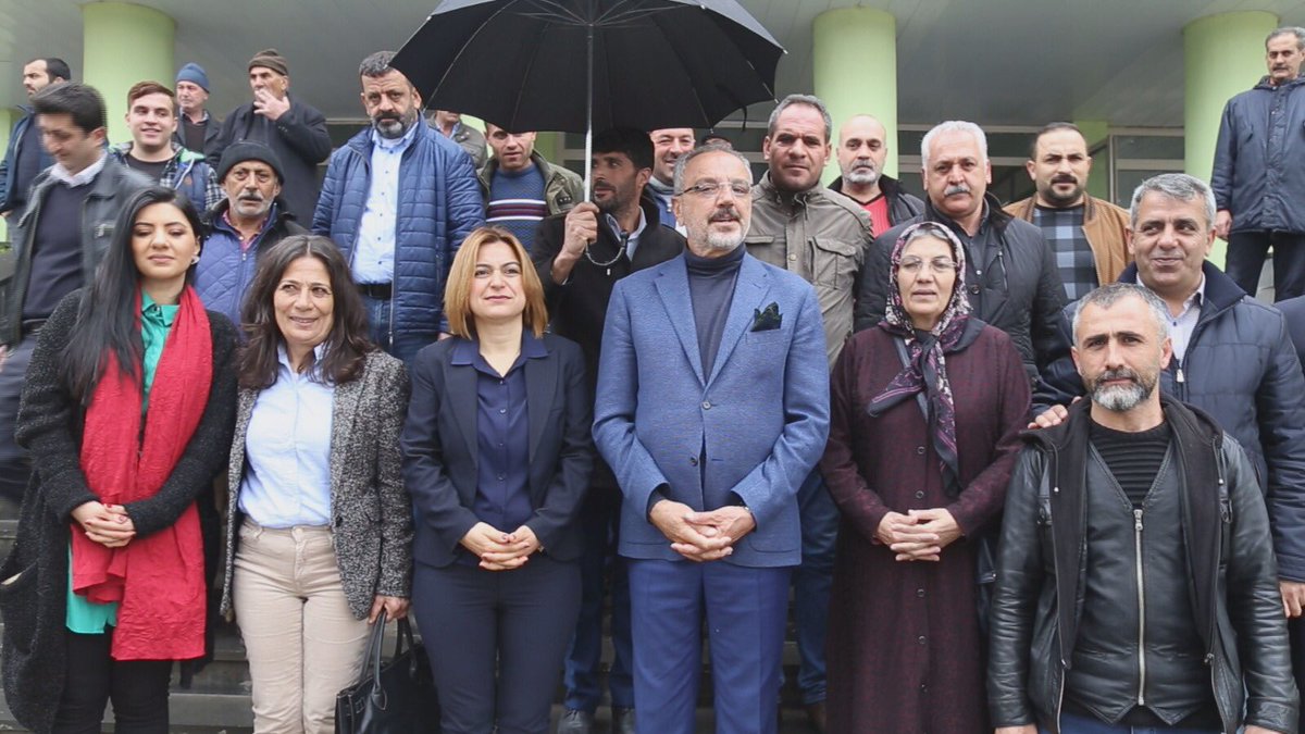 HDPBalikesir's tweet photo. Muş merkezde 538 oy farkı var, geçersiz oyların sayısı ise 2449! 

#MuştaOylarSayılsın https://t.co/1xm1u2NjUU
