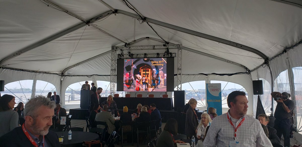 amays_bwfund's tweet photo. @STEMecosystems
Dr.  Calvin Mackie "The purpose of life is to create a life of purpose!"  STEM - a baseline for student success.
@STEMWestorg @STEMEast @ncscifest @ncafterschool @fcreech2 @NCEastAlliance @smtcenter @ncstem @BWFUND @artisaned @EducationNC @yasminbendaas https://t.co/fGztix0vg6