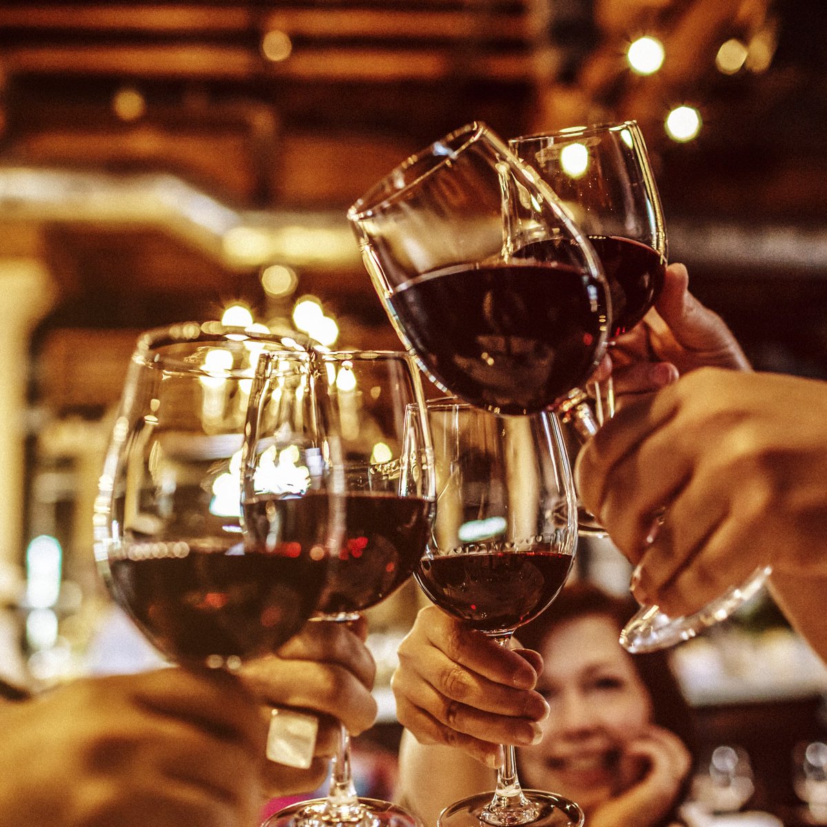 PalominoRustico's tweet photo. You've made it halfway through the week! As a reward for your hard work, stop in today for 1/2 price bottles! Available all day, select bottles only. #WineDownWednesday #WineTime https://t.co/vEPpe85VyS