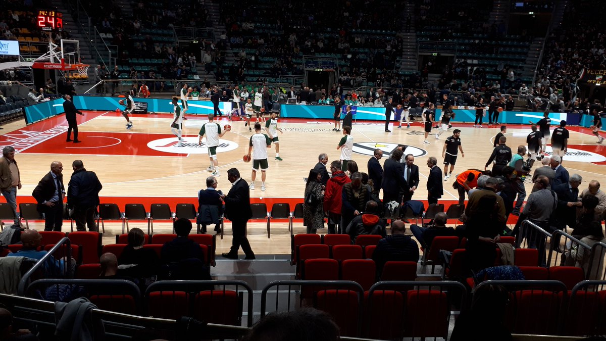 MalarmeDavid's tweet photo. Nanterre en route pour un nouvel exploit sur les anciennes terres de gino et rigaudeau https://t.co/p5TEDUCCSO