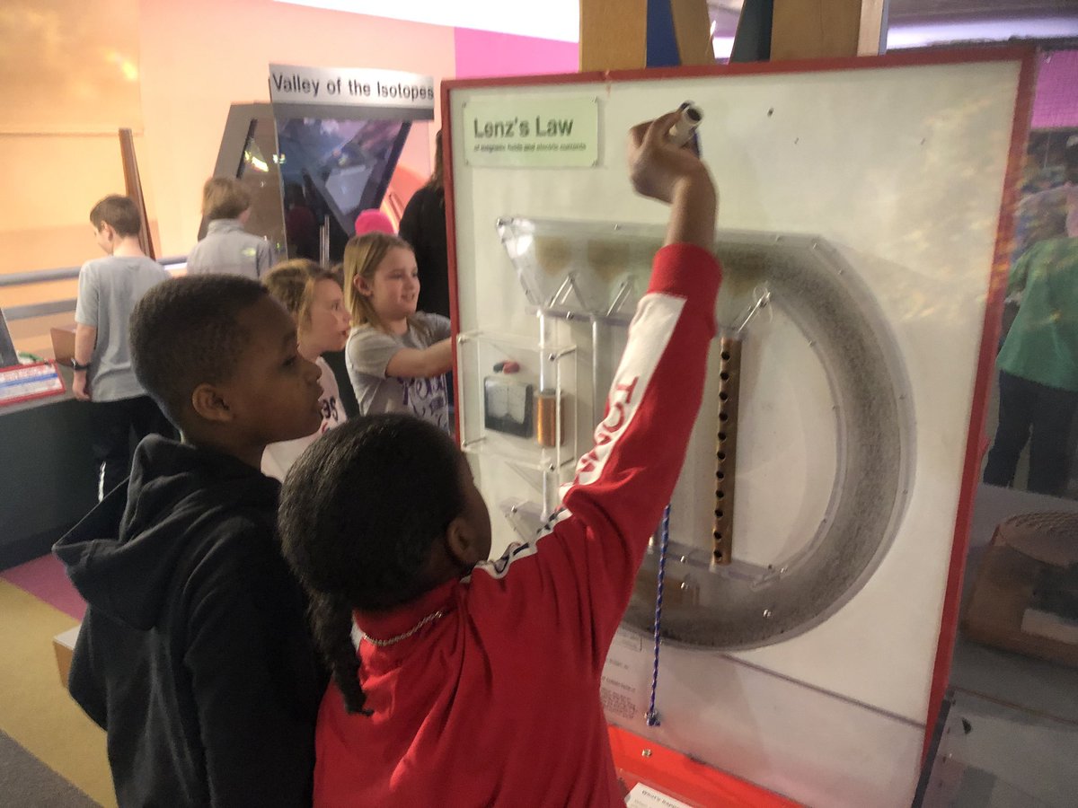 PaulSolarz's tweet photo. Had a great time at the @SciTechMuseum in Aurora. Everything was hands-on, the kids were SO amazingly excited the whole day, and they might have even learned a few things! :) So fortunate to have these opportunities!

#LearnLAP #4thchat #5thchat #d25ItsPersonal #WGLeads https://t.co/eqDV4Pl74L