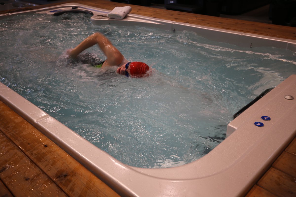 #AquaTrainer 17fX #SwimSpa from <a href="/HydropoolGuelph/">Hydropool Hot Tubs</a> is a fiberglass, mini-pool that allows you to swim, jog, exercise or play—Explore the many features bit.ly/2wkVdxo