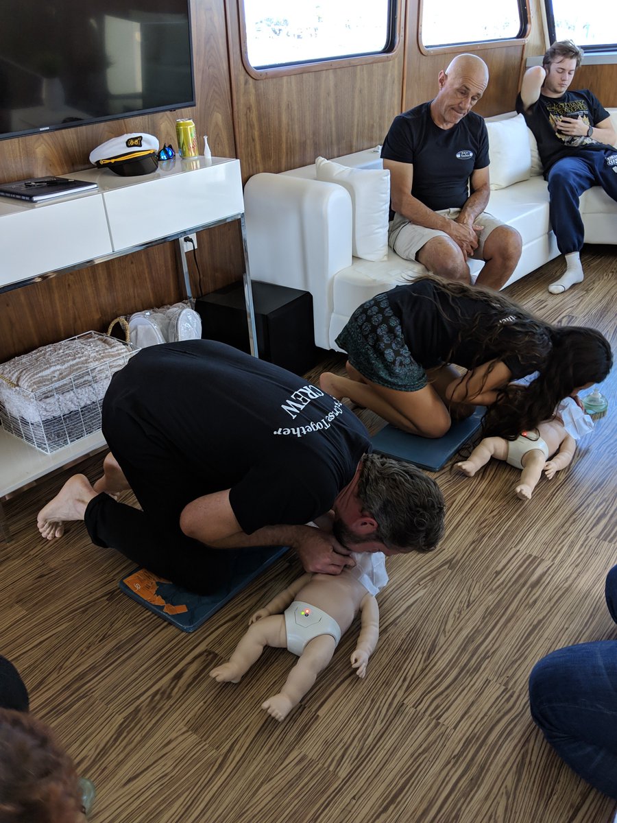 BeatingHeart8's tweet photo. This weekend @BeatingHeart8 helped @zolnayacht their staff in CPR/AED training. With well trained staff you can have a wonderful time on the yacht with @zolnayacht. https://t.co/qkDugp3oZU