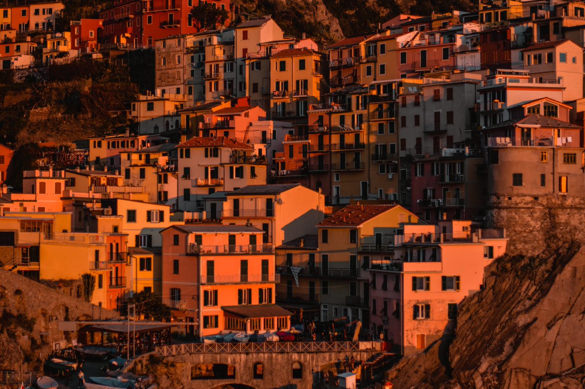 mxna0x's tweet photo. Not to be a beg or anything but I just uploaded part 1 of my Italy story on insta and I kinda spent a lot of time editing so yeah 
Insta: minae.jpg https://t.co/dNswGkaWq1