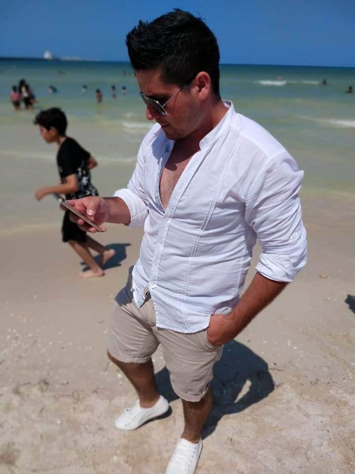 AlexMid8's tweet photo. Amigos para ayudar a una Hermana en carencias alguien tiene fotos de Rodolfo? Mayatito de villas https://t.co/as6iuhAaYx