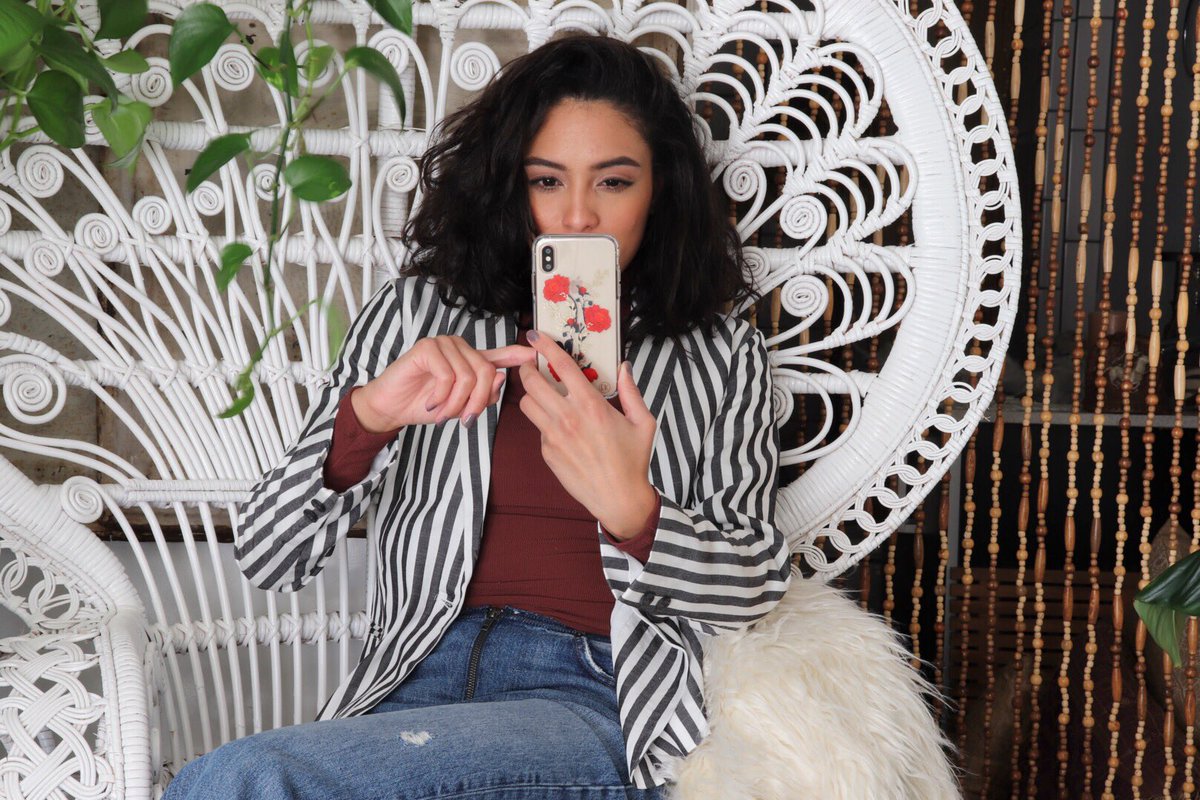 shopeverkin's tweet photo. When that #groupchat really gets goin... #oohgirl #hadtodoittoem 💃

Shop 👉 https://t.co/hadpOfEiLG https://t.co/ceP8ZrHlfF