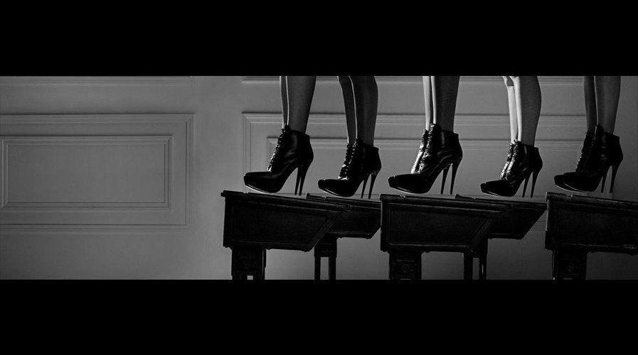 MoreRetardedMom's tweet photo. Fashion Inspired By Witches From American Horror Story: Coven - https://t.co/FBwZmAlHEa https://t.co/mV2cCaGefu