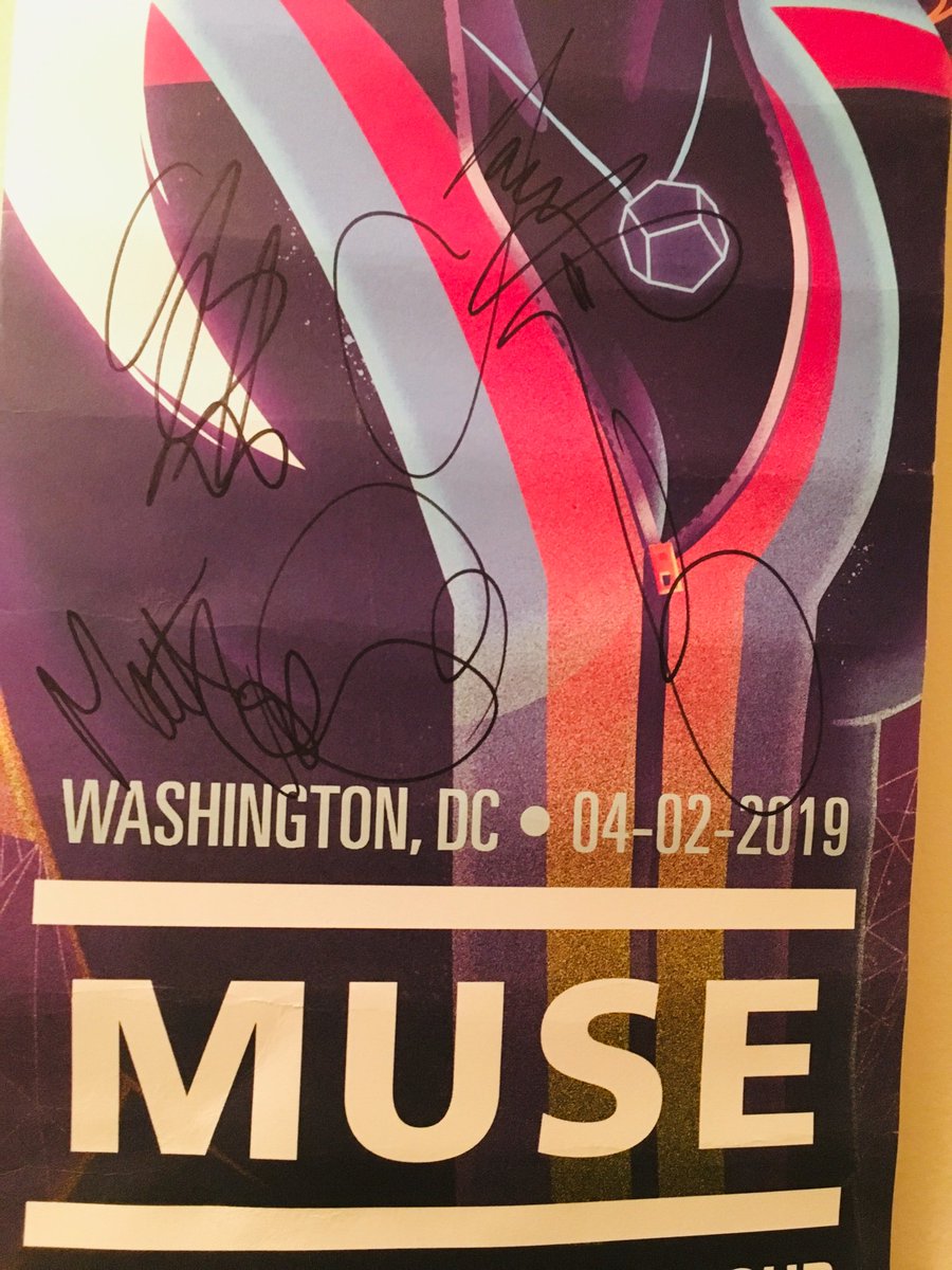 IzabelleMonique's tweet photo. Seeing @museband will always be an amazing experience. Feast for the eyes and ears! Holy Cow! That was awesome!! #muse #museworldtour #musedc #SimulationTheoryWorldTour #washingtondc https://t.co/0r5KWRePoY