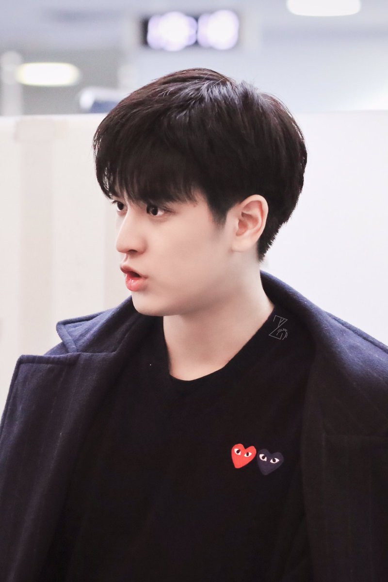 SeeWooLater's tweet photo. 〔HQ〕190213 HND #iKON #정찬우
〔HQ〕181125 HK Concert #iKON #정찬우 https://t.co/TDRLLLhOQi