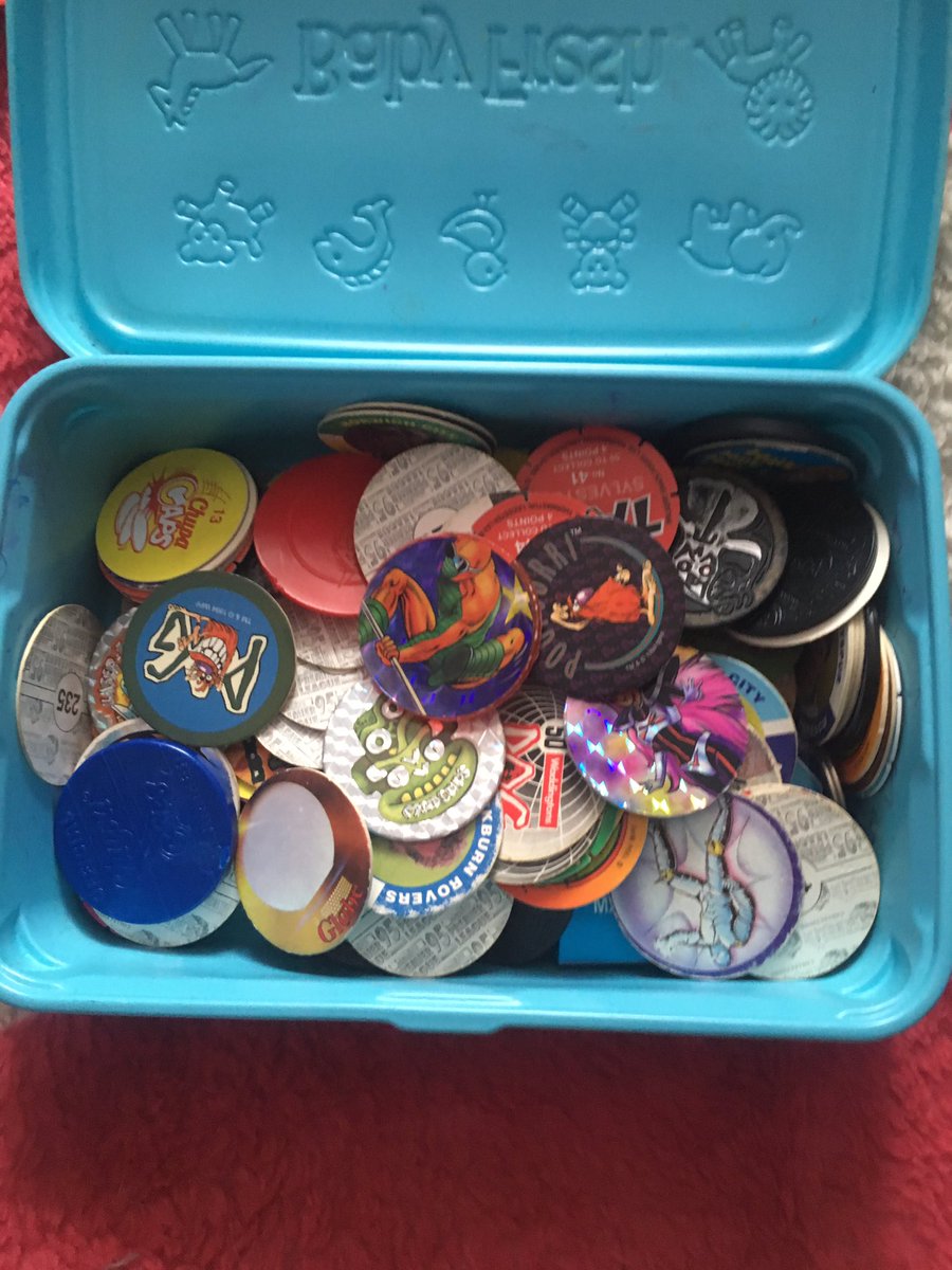 SakuraSnoot's tweet image. Who remembers POGS??? #pogs #decluttering #findtreasures