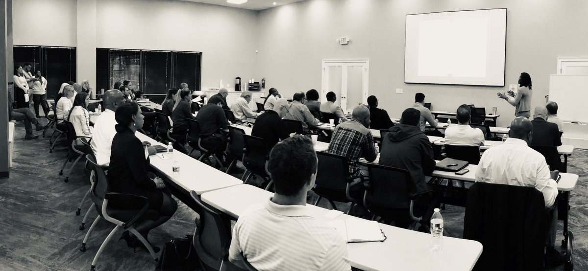 GRASSCO1's tweet photo. No matter how many times we attend the @AAA_Tweets 101 Class, we learn something new...

If you have questions about #aaa or want to meet some great #multifamily professionals, attend the networking social on 4.4.19 @HudsonGrilleSS #ThisIsAAA https://t.co/xGr1wSJyuo