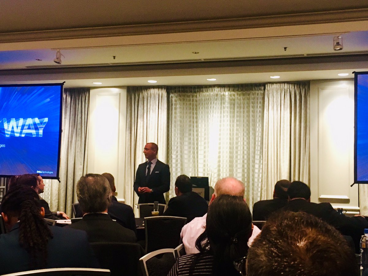 nxnguyen3's tweet photo. Getting 🔥fired-up🔥at Central Division #FRSCascade in Chicago! Thank you to @christinewenze1 @JonEgan16 @JohnByrneCSO @BarryPoll @mattsedlacek44 for kicking off this awesome day! #IWork4Dell #CSS #ConvergeTheFuture @adamsmolka https://t.co/8GstJEQ8wA
