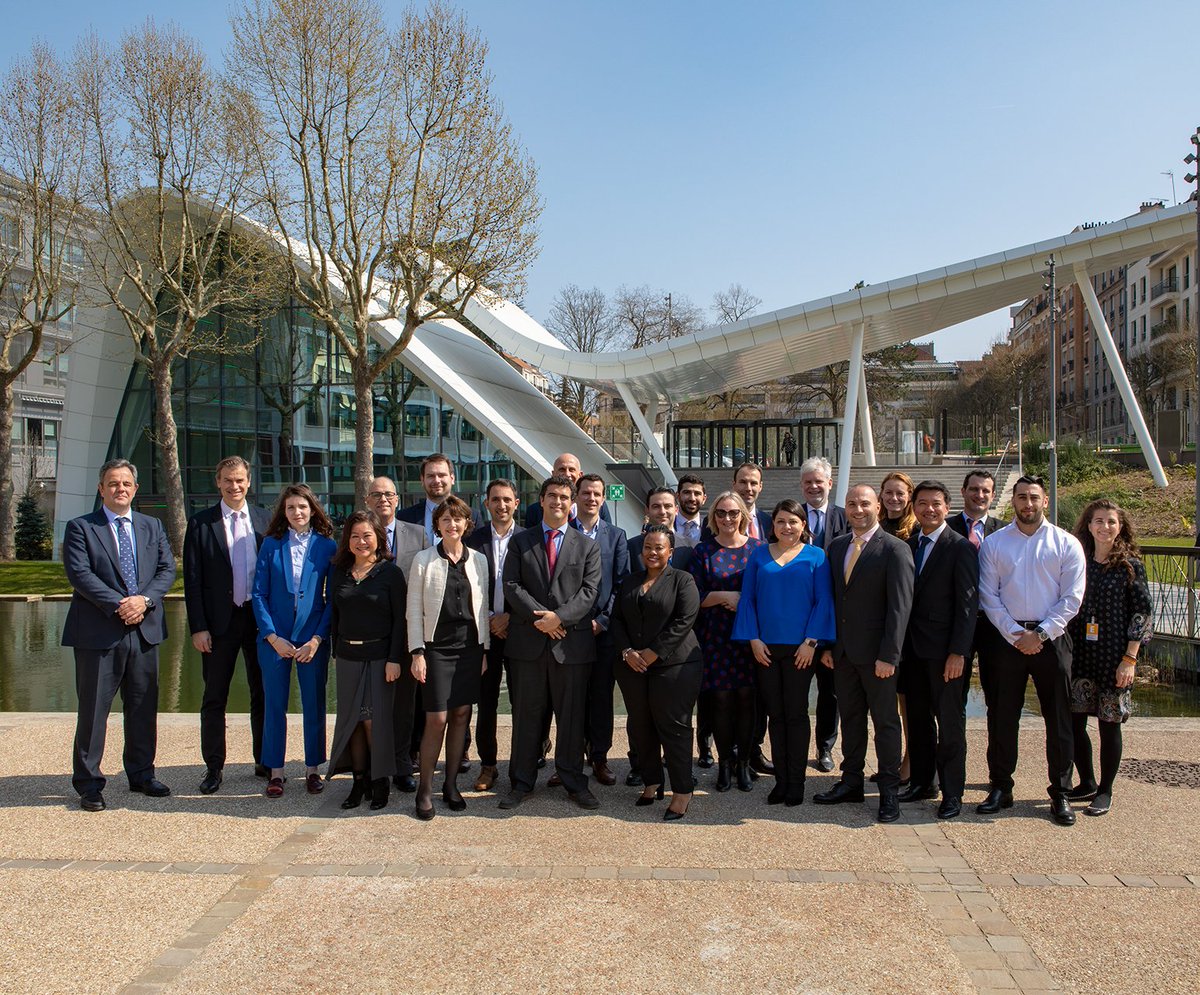 Credit_Agricole's tweet photo. Very happy to have welcomed the next annual worldwide alliance Trade Club ! Great meeting to better help our companies grow their business 🤝  @bancosantander @Nordea @Eurobank_Group @KBCBrussels @SBGroup  @BancoBPMSpa @RBCfr @cimbbank @CA_CIB @LCL https://t.co/AdJ2dlHFRf https://t.co/rPzwkEvzAl