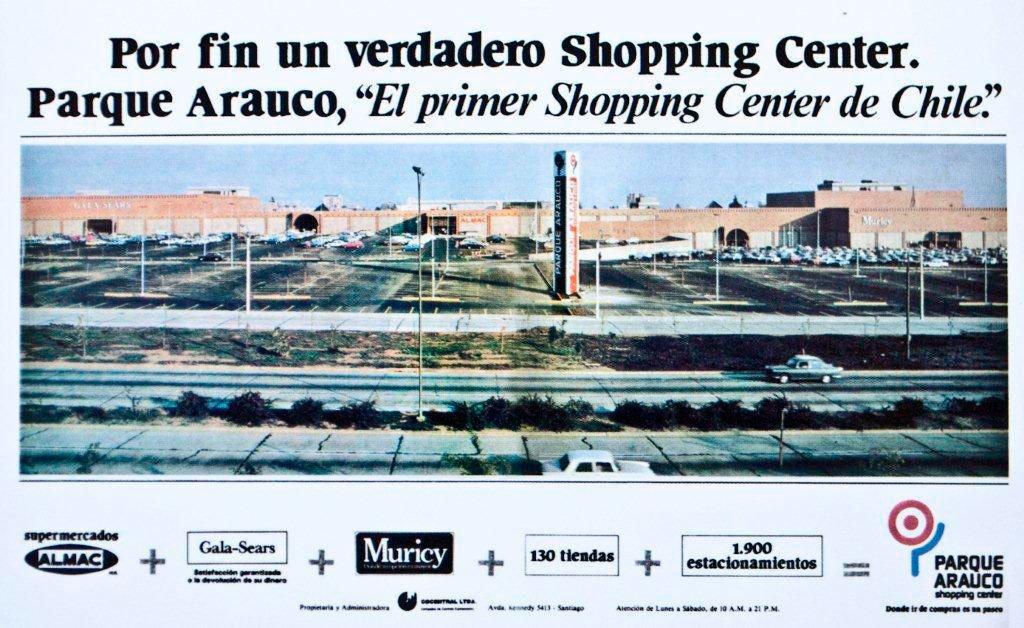 DeLasCondesCL's tweet photo. Hace 37 años, en 1982 abre el Parque Arauco https://t.co/8HjYpxMCyj