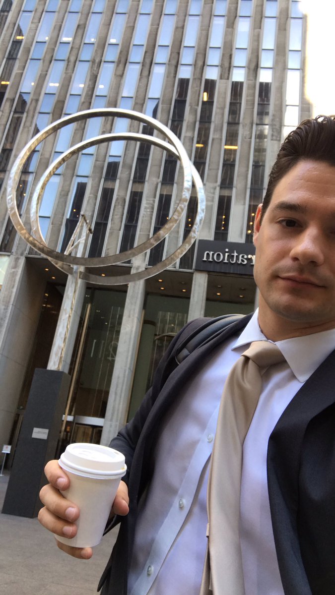 NathanLatka's tweet image. Will be live w @Varneyco FOX BUSINESS at 11am EST talking @realDonaldTrump Economy, Tech IPOS @zoom_us (who’s next @DataStax, @Airbnb, @Cloudflare ??)
Watch!