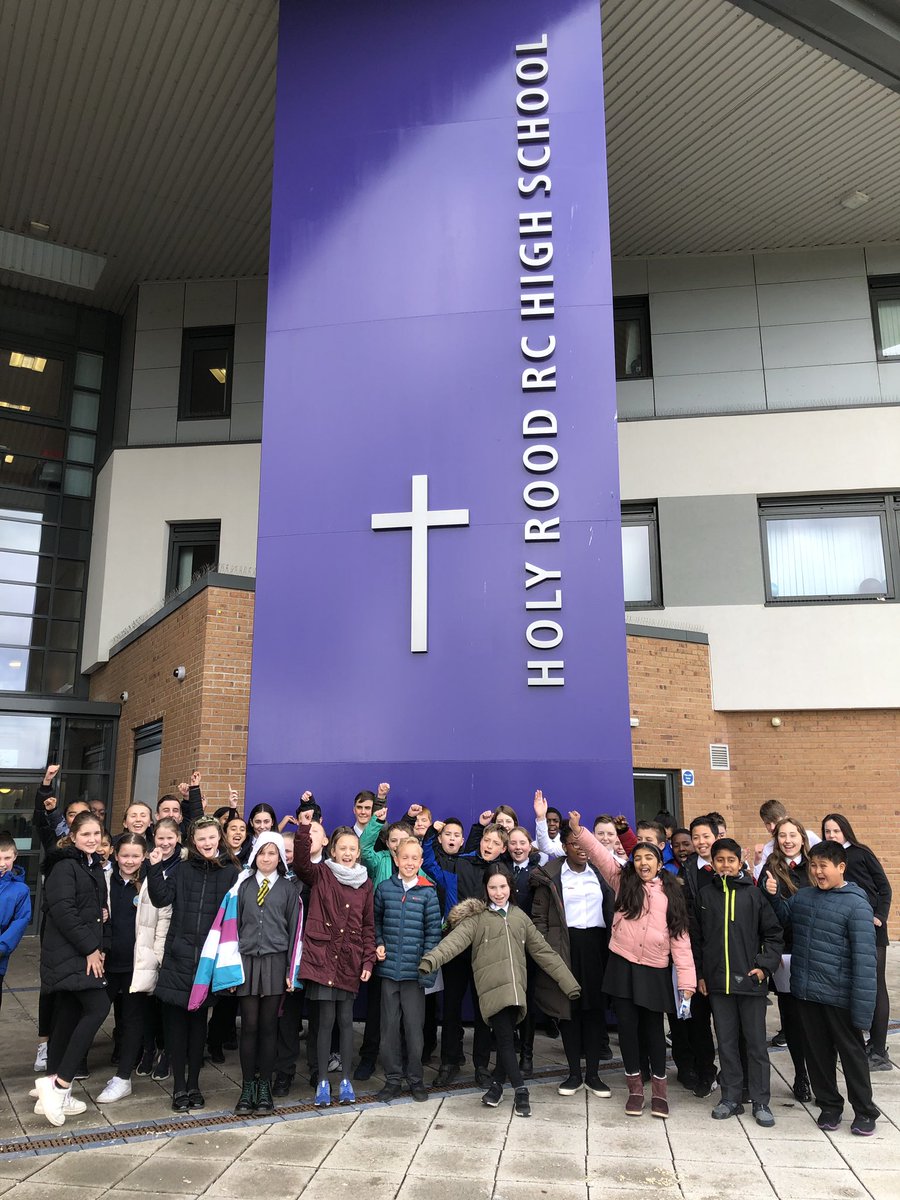 HolyRoodRCHigh's tweet photo. Another great Cluster Primary pupil council event held today in Holy Rood. The focus was on sharing common experiences between our schools as well as looking at a shared Cluster Mission Statement. #clusterprimary #partnershipworking #pupilvoice #sharinggoodpractice https://t.co/DwFAEv20OO