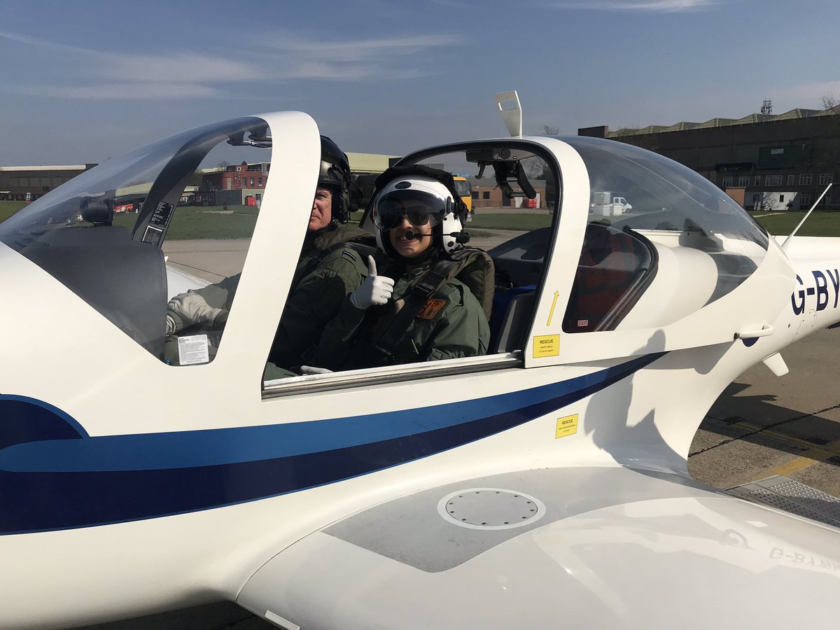 96dewsburysqn's tweet photo. On saturday 4 of our cadets from dewsbury squadron went flying at linton on ouse working towards their bronze wings. #96team #whatwedo @flt_lt_doubell @SWYorksWing https://t.co/36hrI7m8R3