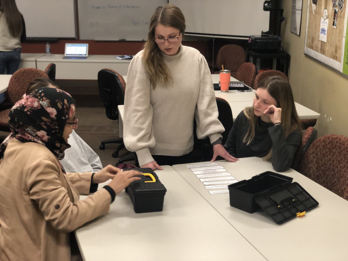 tonya_thorbahn's tweet photo. By far my favorite night with Ss from @UFindlay_COE! @breakoutEDU to review Special Education Law and the RTI process! Loved using the scavenger hunt from @flippitynet to help with the breakout! #ufcollab #UFwhyteach https://t.co/gFGLxAzkpW