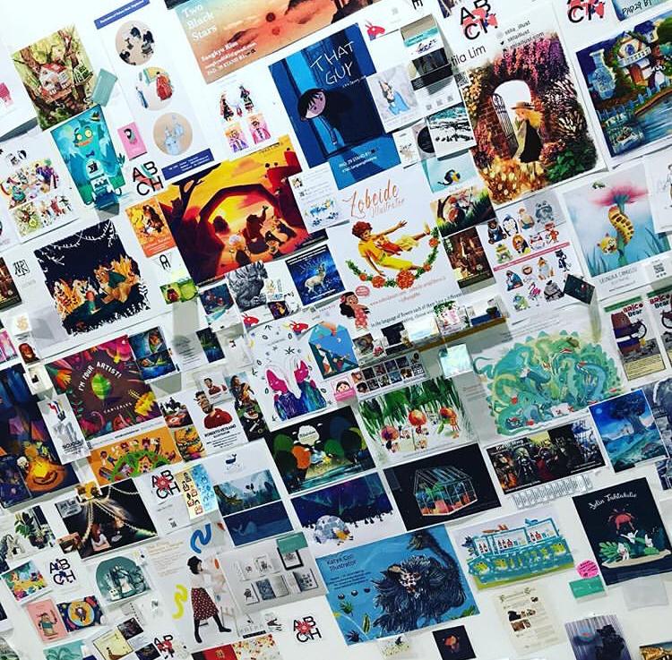 IllustratorsPlt's tweet photo. Vendi Vernic who is one the winners from the 2018 BCBF has her personal exhibition. Today is the day to discover the winner of the 2019 edition!
#znnnetwork #books #fair #illustratorsplatform #bbf2019 #literary #bolognachildrenbookfair #bologna #picturebook #illustrator  #italy https://t.co/Hq5cP0EvHg