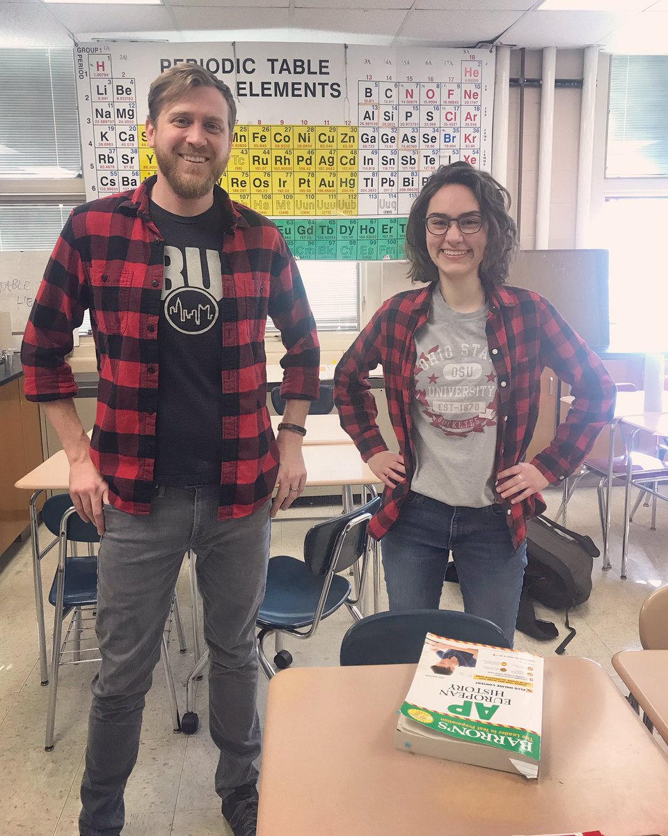 IanatLinworth's tweet photo. #TwinsdayWednesday 👯‍♀️ https://t.co/mf1N69JzbG