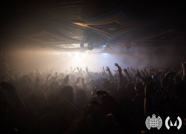 EmiCookie's tweet photo. OÙ SORTIR À LONDRES ?
https://t.co/1NHdfK9Rmm
#bonnesadresses #blogvoyage #blogmusique #ministryofsounds #deephouse https://t.co/YrhJMOiCFk