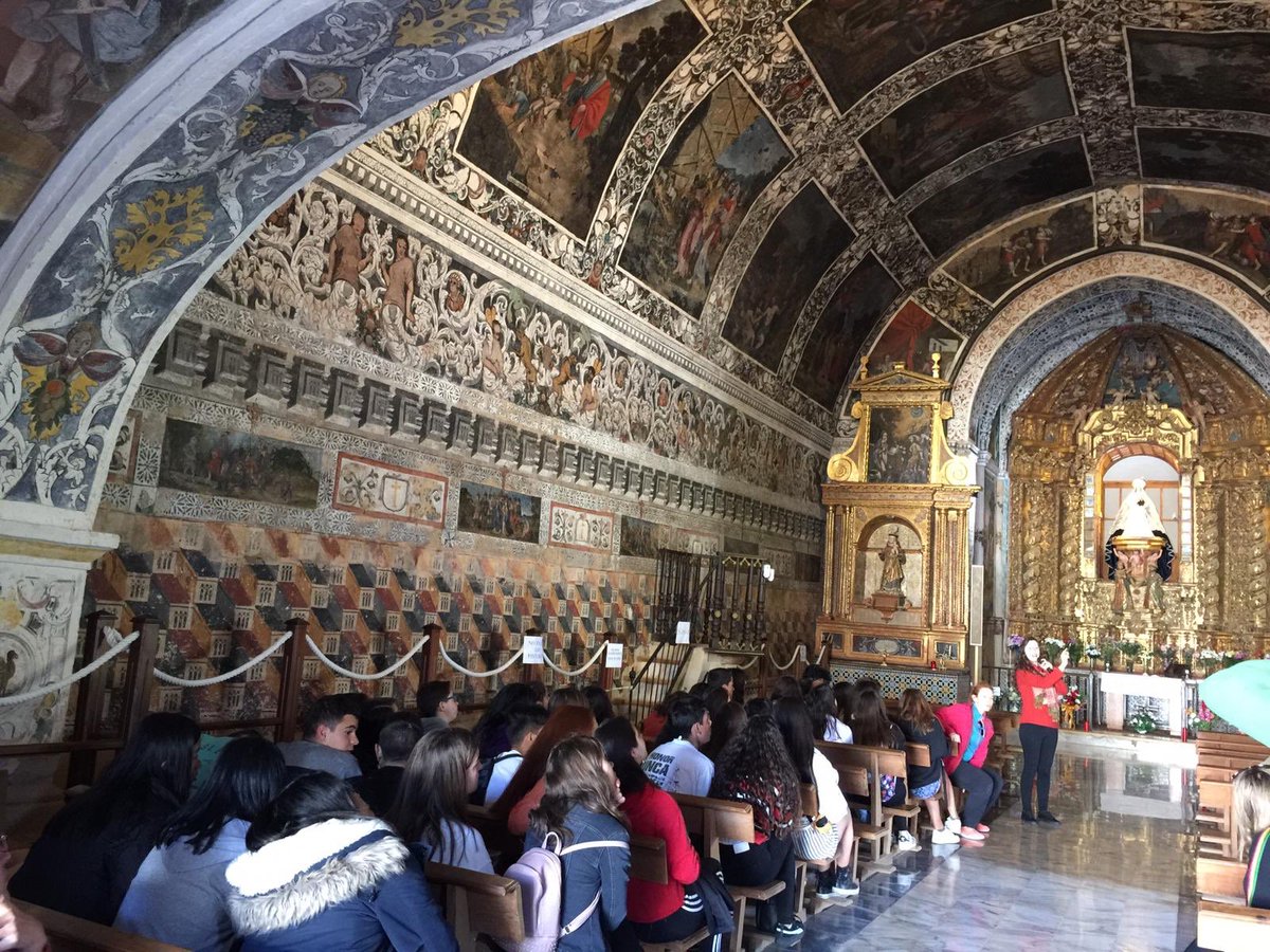 IES_Llerena's tweet photo. Durante el día de hoy, dentro del programa de intercambio con el Mill Hill County High School, hemos visitado el Teatro Romano de Regina, La Ermita de la Virgen del Ara en Fuente del Arco y las Minas de la Jayona. Seguimos compartiendo cultura, paisajes y buen humor. https://t.co/MJ9C3MCVXv