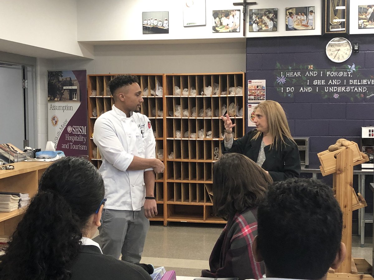 AssumptionH's tweet photo. Former Assumption SHSM Culinary student Chef John Ennis speaking to our students about this wonderful profession @WECDSB @FairmontRYH https://t.co/3nQFz3tcCW