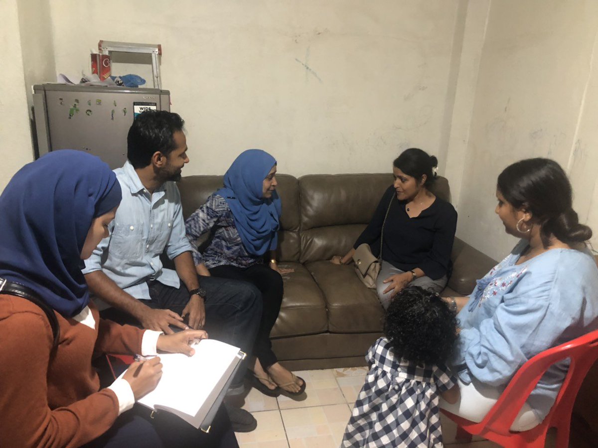 ibuziyath2019's tweet photo. Minister of Arts, Heritage &amp; Culture @yumna_maumoon meets residents of Henveiru Uthuru with IbuZiyath! She heard concerns from the constituents and discussed possible ways forward. Minister's support is with IbuZiyath for Henveiru Uthuru!

#ibuziyath2019 #maahdhaa4 #MRM2019 https://t.co/JzT97qXmdZ